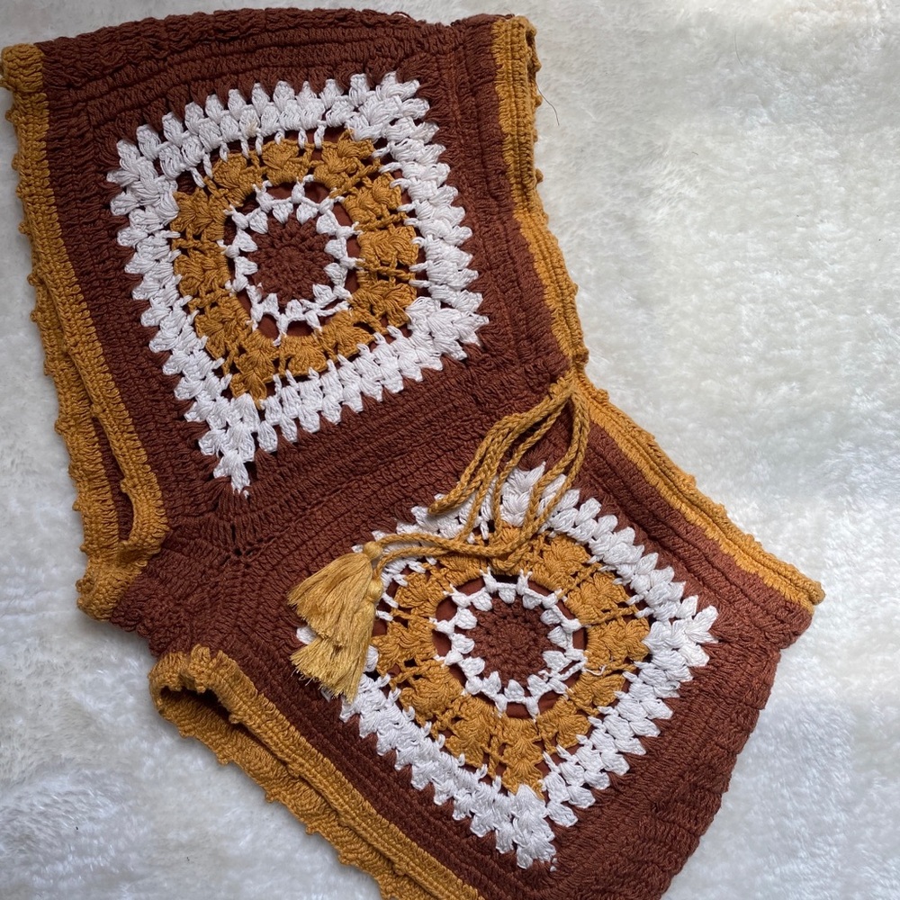 Crochet Zara Beach shorts